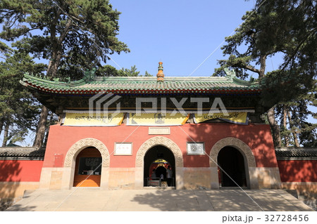 世界遺産 中国 承徳 外八廟 普楽寺 山門 世界遺産 中国 承徳 外八廟 普楽寺 山門 32728456