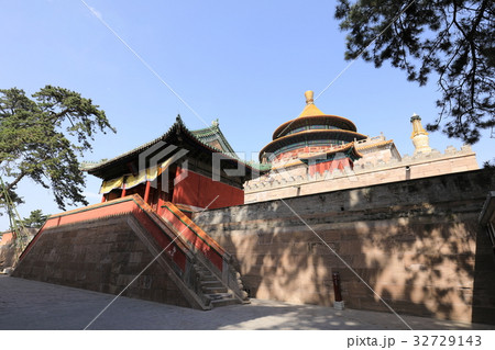 世界遺産　中国　承徳　外八廟　普楽寺　闍城　旭光閣 32729143
