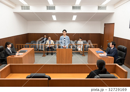 裁判 裁判 32729169