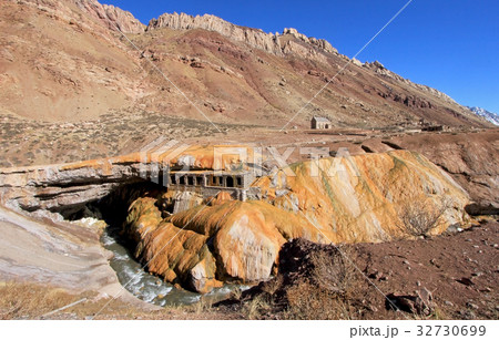 Puente del Inca, incas bridge natural monument 32730699