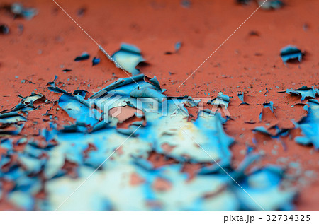 Flaking paint metal 32734325