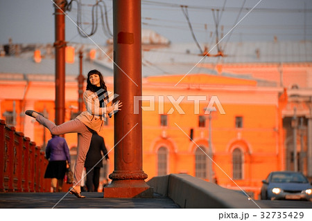 Ballet dancer posing in the city of St. Petersburg 32735429
