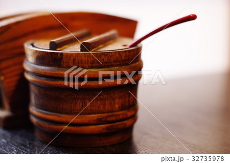 木工細工の薬味入れ 木工細工の薬味入れ 32735978