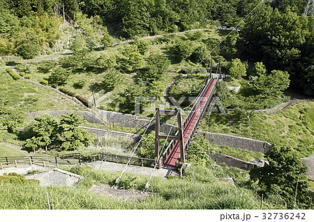 森の吊り橋（富士川クラフトパーク：身延町） 32736242