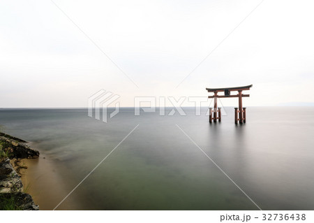 琵琶湖の朝 琵琶湖の朝 32736438