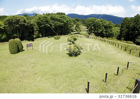 西ノ丸跡（史跡山中城址：三島市） 32736616