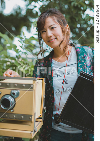 Photographer Photographer 32738664