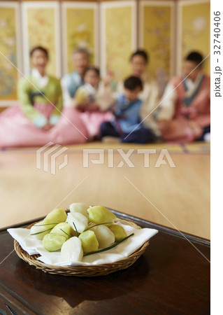 感情 大家族 餅 32740406