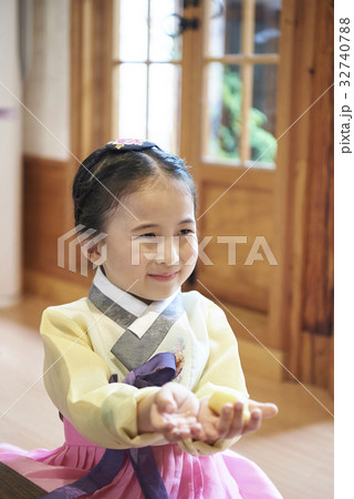 少女 韓国人 幸せ 32740788