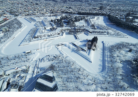 真冬の函館奉行所 32742069