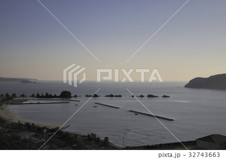 橋杭岩の夜明け 32743663