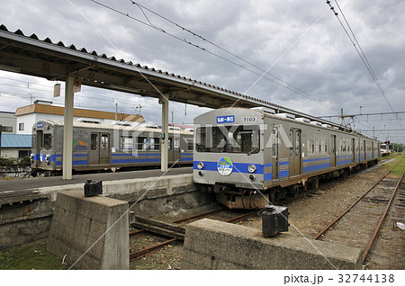 鉄道 弘南鉄道・弘南線 黒石駅構内電溜線 鉄道 弘南鉄道・弘南線 黒石駅構内電溜線 32744138