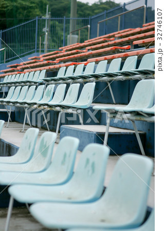 野球場　 32746107