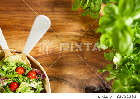 Herbs selection. Aromatic ingredients on wood Herbs selection. Aromatic ingredients on wood 32751363