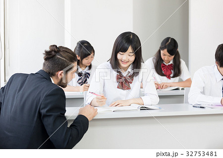 外国人教師 32753481