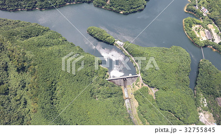 福岡県若宮市の力丸ダム［旧名］八木山川ダムを空撮 32755845