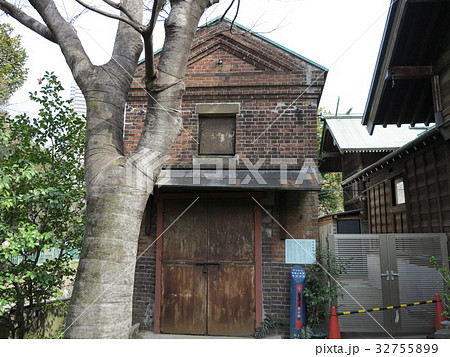 佃島 住吉神社 旧神輿庫 佃島 住吉神社 旧神輿庫 32755899