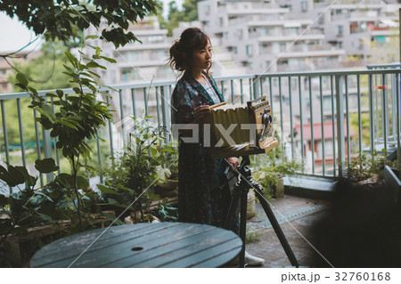 Photographer Photographer 32760168