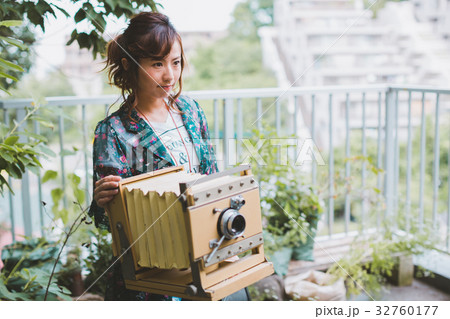 Photographer 32760177