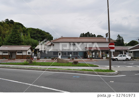 ＪＲ西日本　山陰本線・木次線　宍道駅 32761973