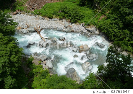 黒部峡谷　黒部川本流 32765647