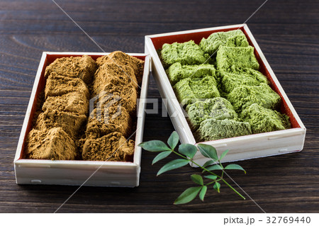 わらび餅 きな粉と抹茶 わらび餅 きな粉と抹茶 32769440