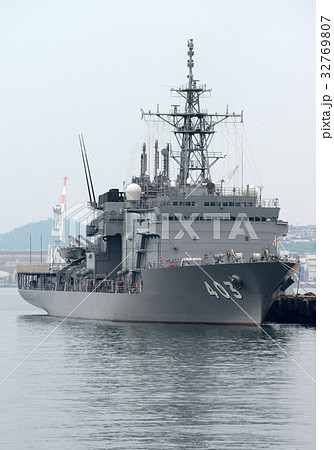 海上自衛隊　潜水艦救難艦　ちはや 32769807