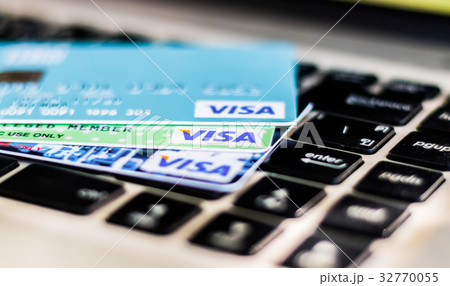 Visa card Visa card 32770055