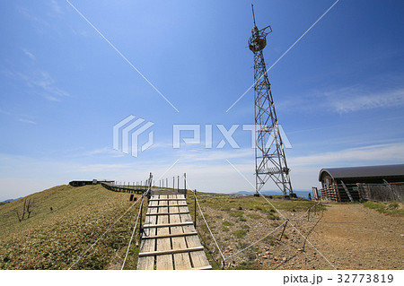徳島県　剣山山頂　山頂の風景 32773819