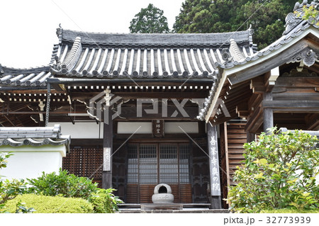 京都西山 善峯寺の薬師堂 京都西山 善峯寺の薬師堂 32773939