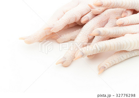鶏脚（もみじ）:Chicken feet 32776298