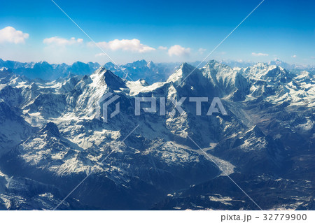 ヒマラヤ山脈 マナスル 空撮 ヒマラヤ山脈 マナスル 空撮 32779900