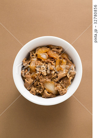 牛丼 牛丼 32780856