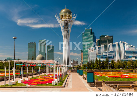 Bayterek Tower, Nurzhol Bulvar, Astana Bayterek Tower, Nurzhol Bulvar, Astana 32781494