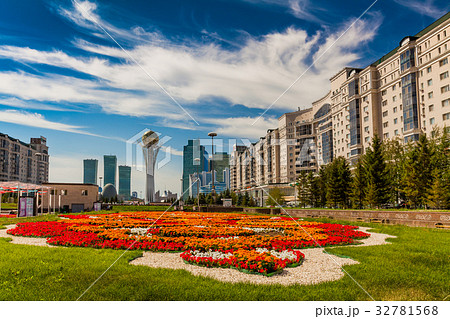 Bayterek Tower, Nurzhol Bulvar, Astana Bayterek Tower, Nurzhol Bulvar, Astana 32781568
