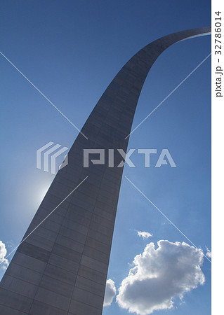 セントルイスのゲートウェイアーチ 32786014