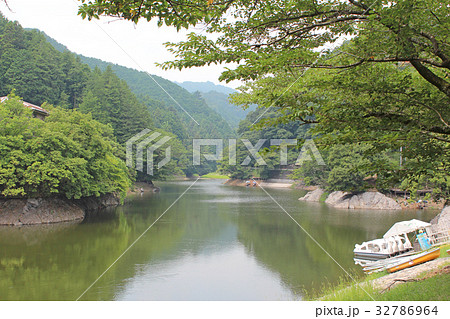 初夏の鎌北湖 埼玉 初夏の鎌北湖 埼玉 32786964