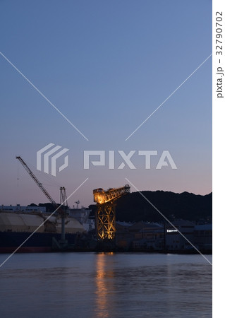 ジャイアント・カンチレバークレーン ジャイアント・カンチレバークレーン 32790702