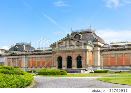 京都国立博物館 32796951