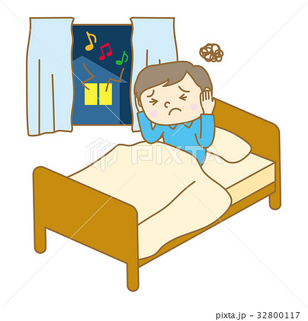 騒音に悩まされる男性 騒音に悩まされる男性 32800117
