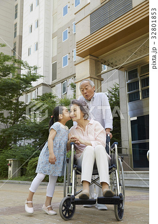 夫婦 子供 引退 32801853