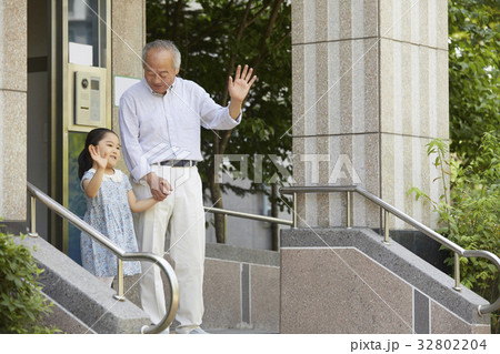 大人 成人 子供 32802204