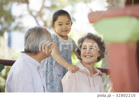 60代 子供 韓国人 32802210