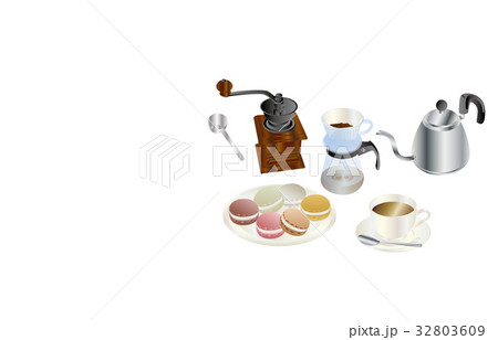 今日のスイーツコーヒーとマカロン 32803609