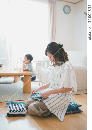 housewife housewife 32804355