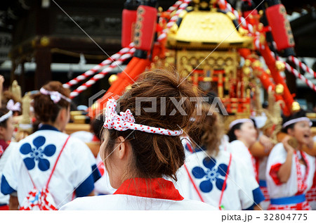 大阪　天神祭　ギャルみこし 32804775