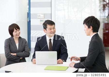 会社 OJT 打合せ 保険関連 会社 OJT 打合せ 保険関連 32805491