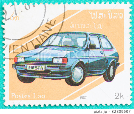 Postage stamps with printed in Laos shows car 32809607