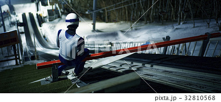 スキージャンプ　スタート 32810568