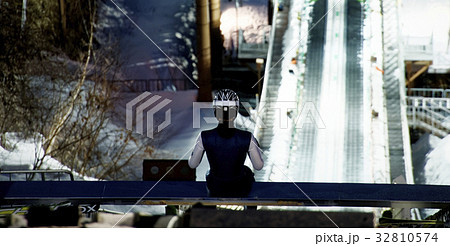 スキージャンプ　スタート 32810574